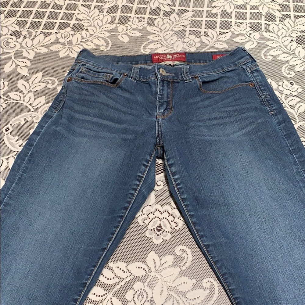 Lucky Brand Size 6 Bootcut Jeans